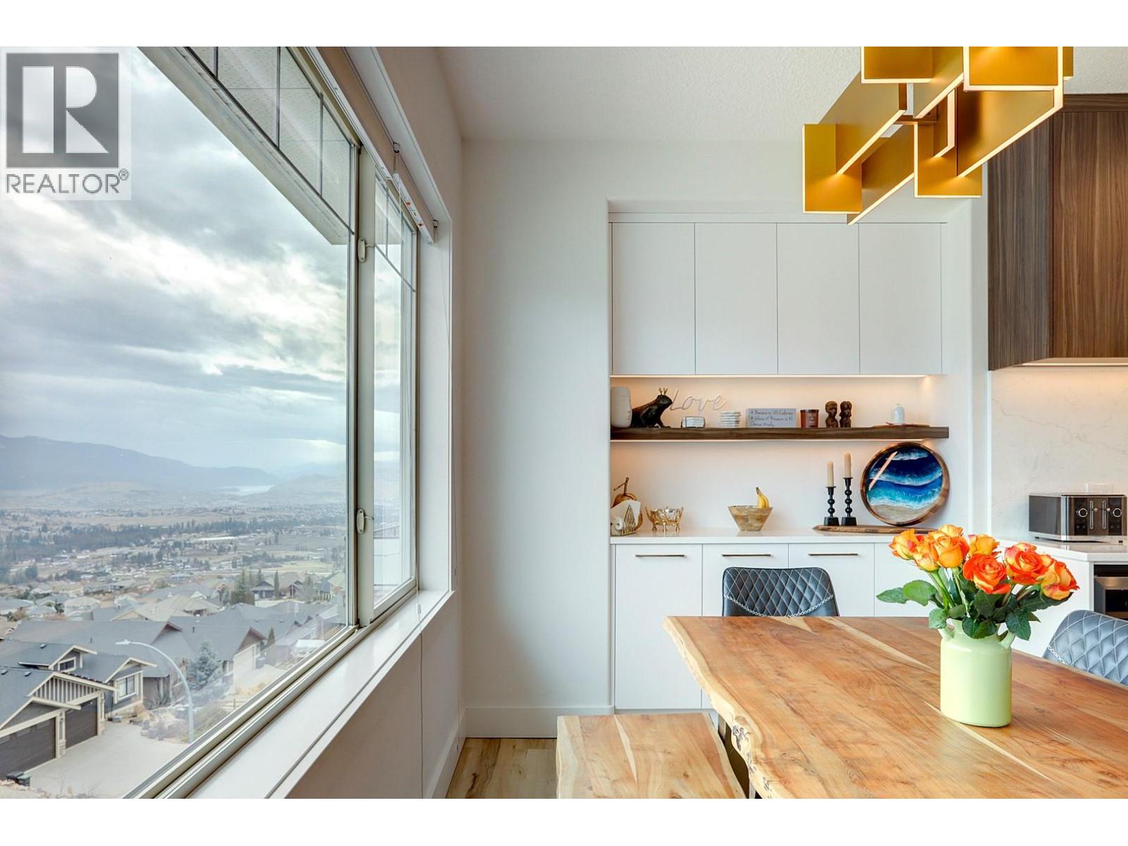 7313 Sunridge Road, Vernon, British Columbia  V1B 4C8 - Photo 17 - 10378369