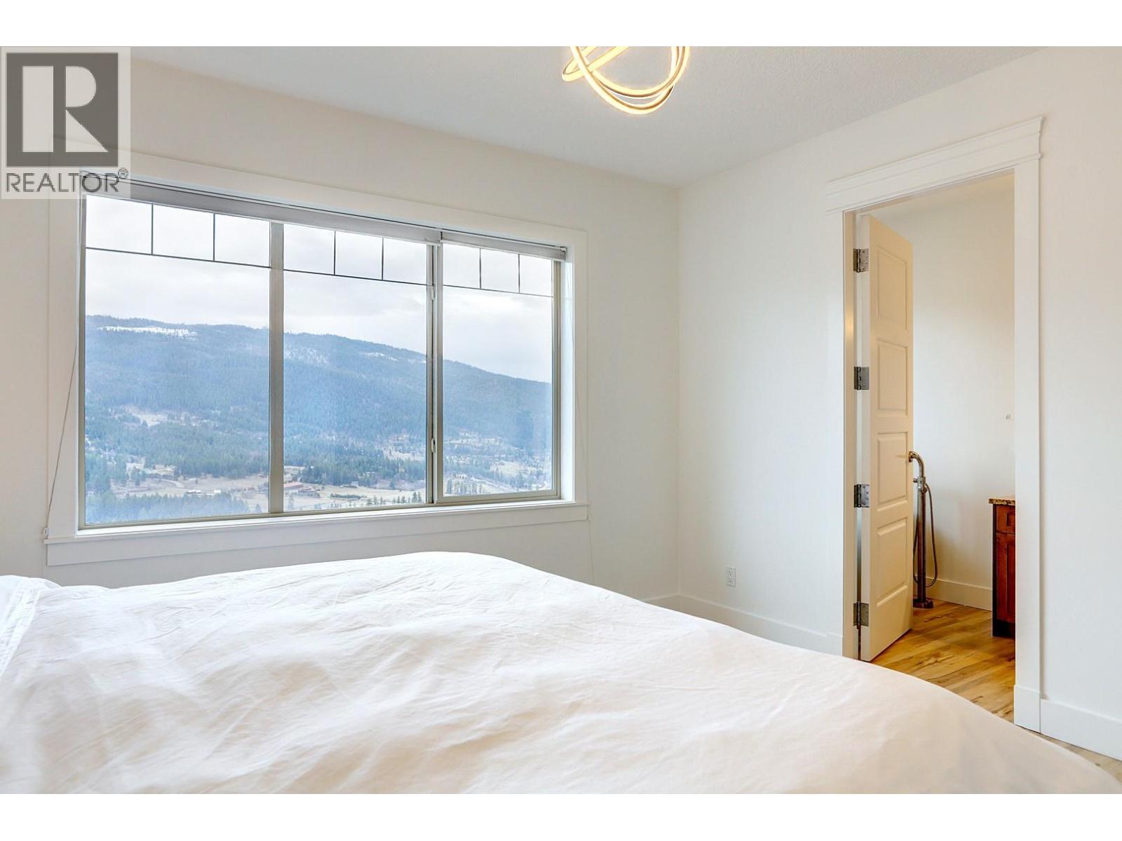 7313 Sunridge Road, Vernon, British Columbia  V1B 4C8 - Photo 31 - 10378369