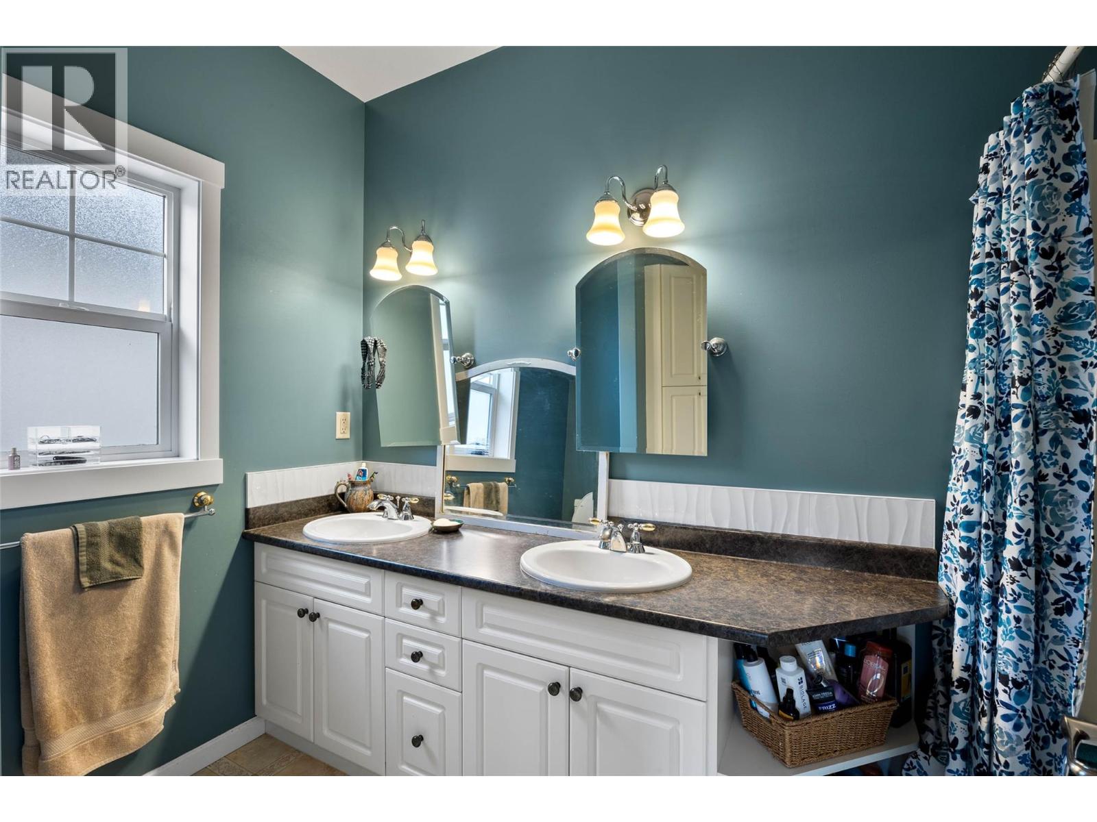 240 Sagewood Drive, Kamloops, British Columbia  V2H 1R1 - Photo 17 - 10378315