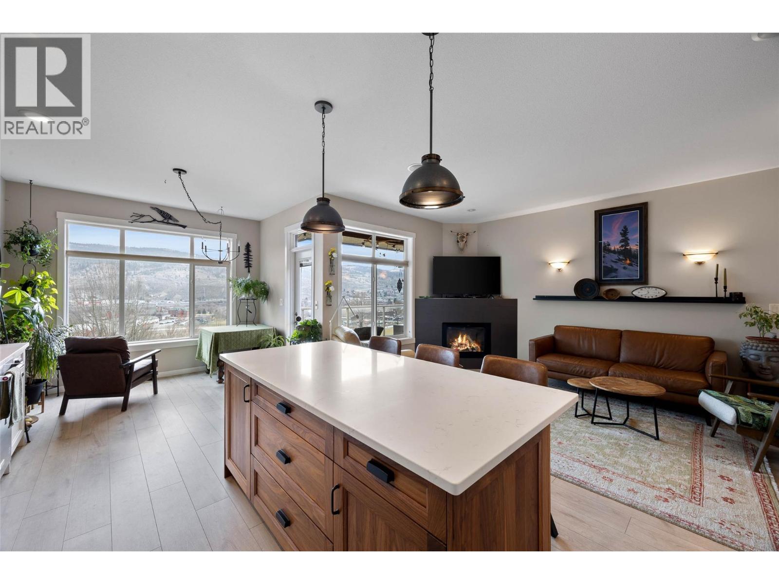 240 Sagewood Drive, Kamloops, British Columbia  V2H 1R1 - Photo 6 - 10378315