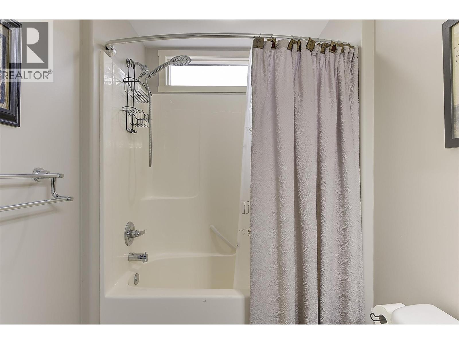 274 Knightsbridge Way, Kelowna, British Columbia  V1V 2A9 - Photo 42 - 10378236