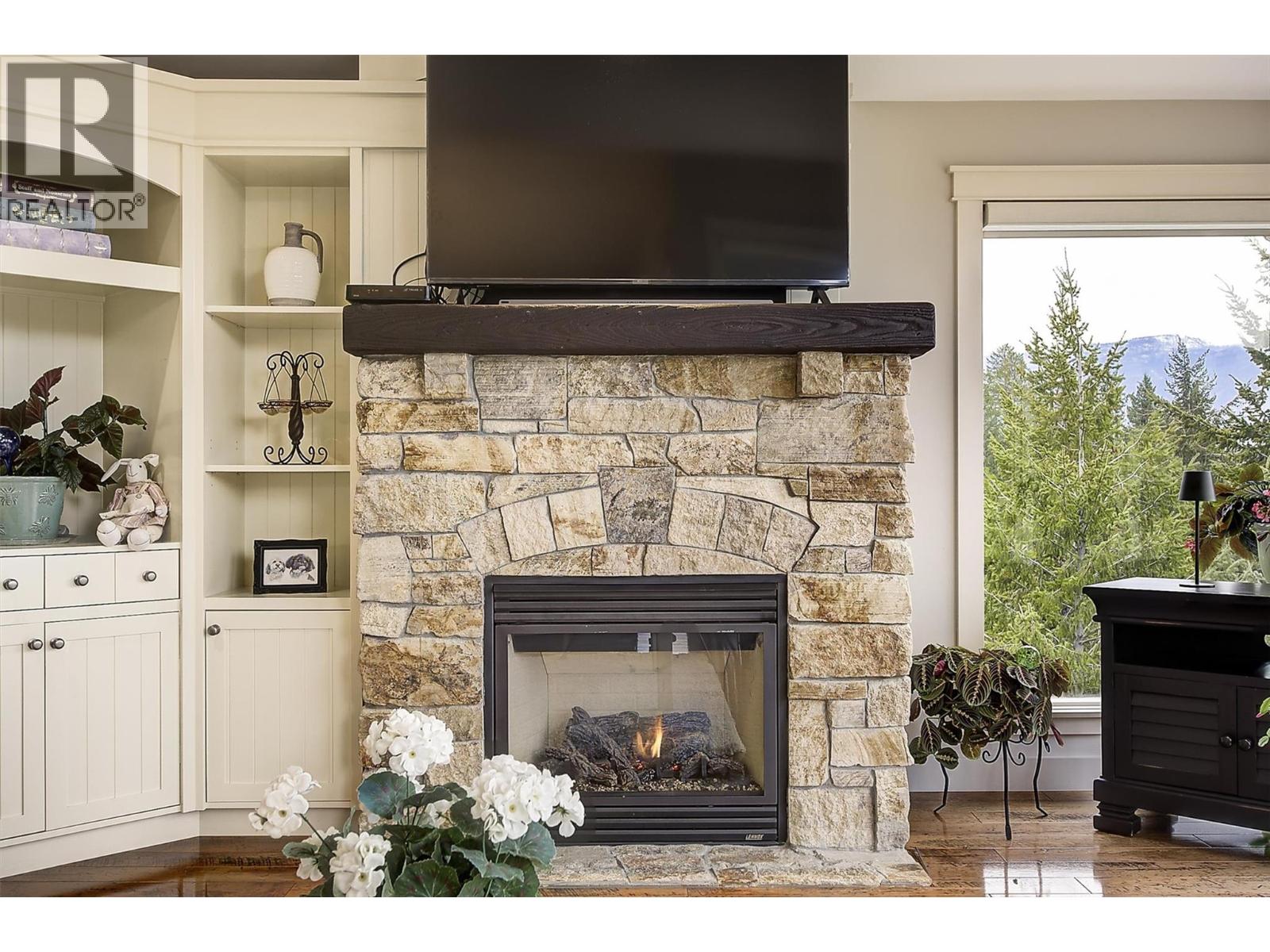 274 Knightsbridge Way, Kelowna, British Columbia  V1V 2A9 - Photo 8 - 10378236