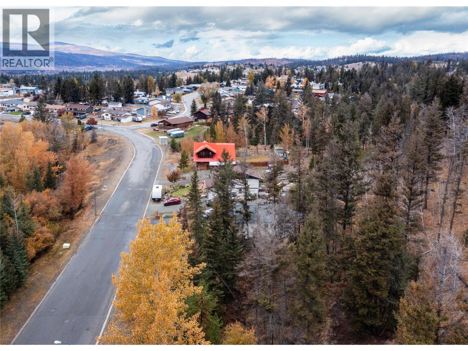 331 Poplar Drive, Logan Lake, British Columbia  V0K 1W0 - Photo 9 - 10378421