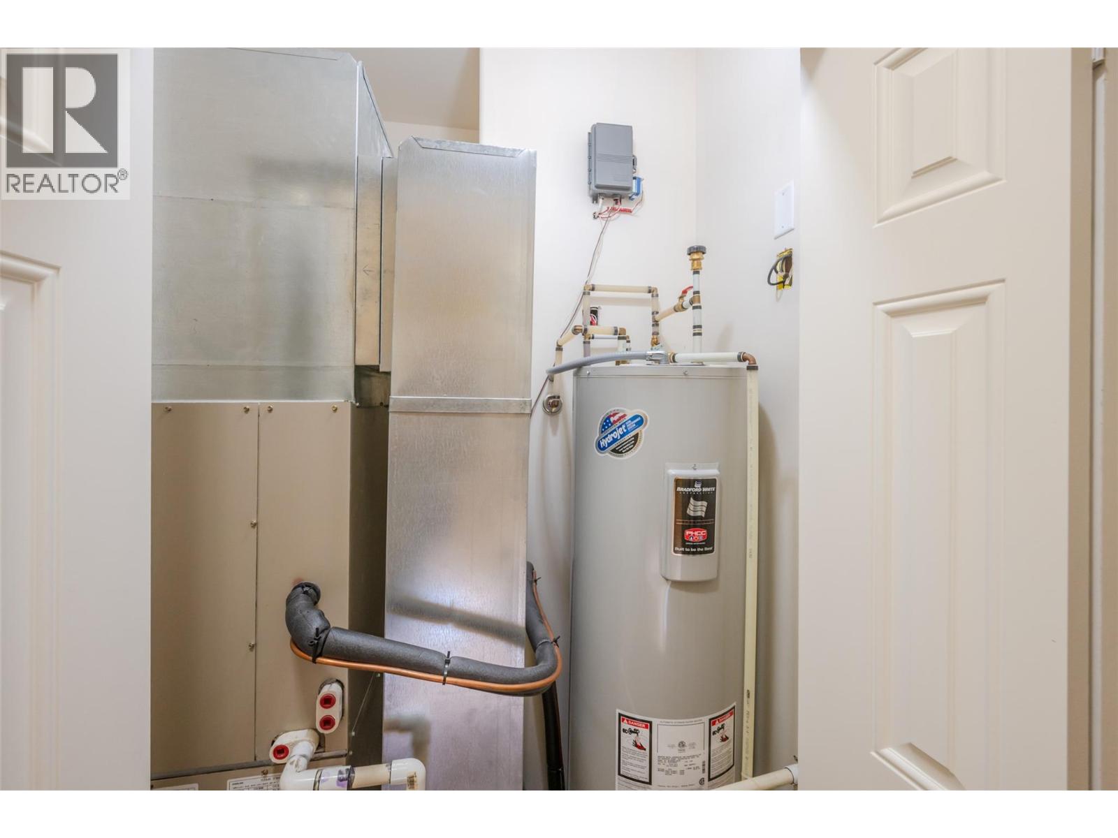 5820 89th Street Unit# 301, Osoyoos, British Columbia  V0H 1V1 - Photo 37 - 10378349