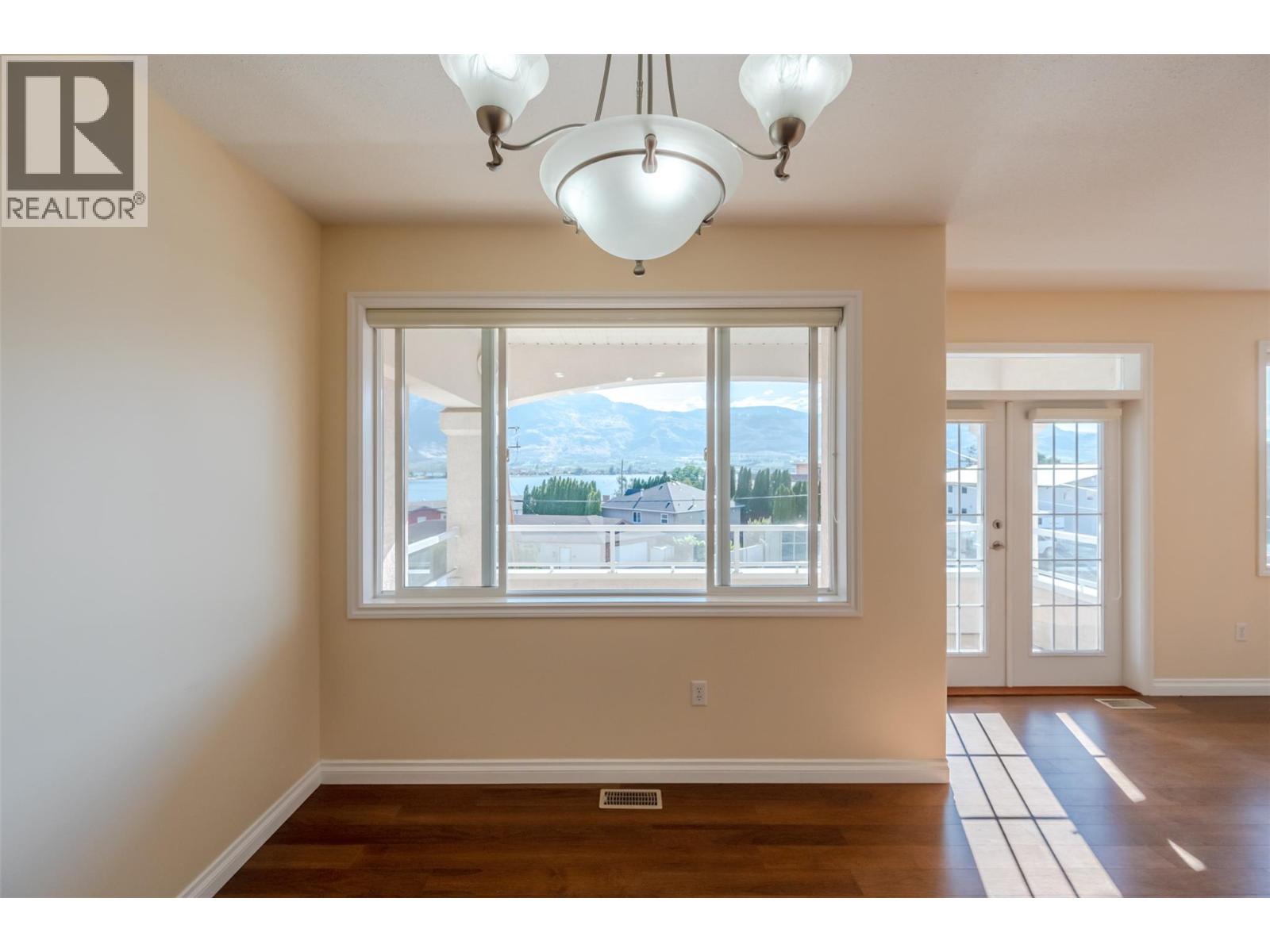 5820 89th Street Unit# 301, Osoyoos, British Columbia  V0H 1V1 - Photo 5 - 10378349