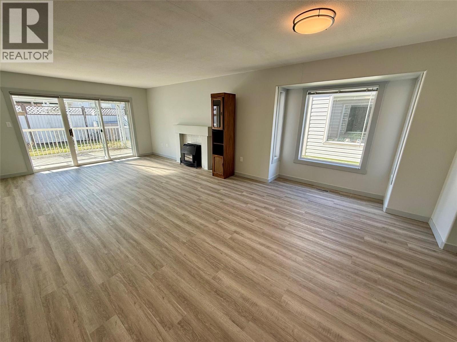 2210 Columbia Avenue Unit# 7, Castlegar, British Columbia  V1N 2X1 - Photo 13 - 10378041