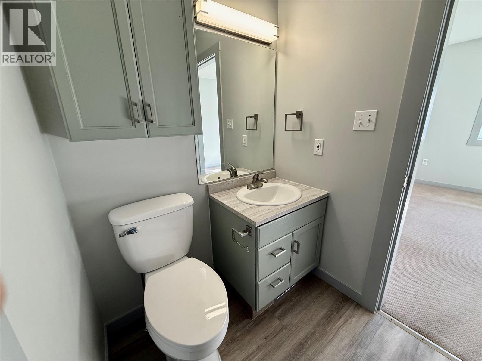 2210 Columbia Avenue Unit# 7, Castlegar, British Columbia  V1N 2X1 - Photo 22 - 10378041