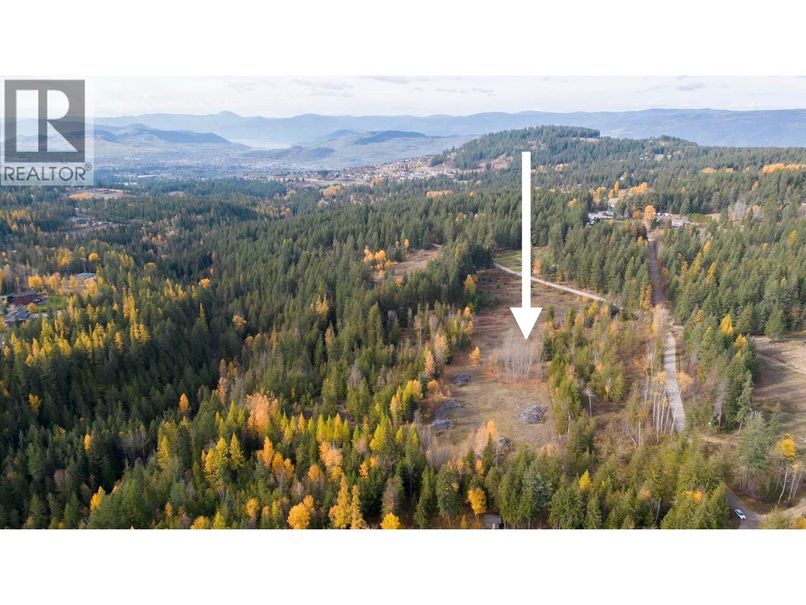 8008 Wallace Road, Vernon, British Columbia  V1B 3N2 - Photo 2 - 10378282