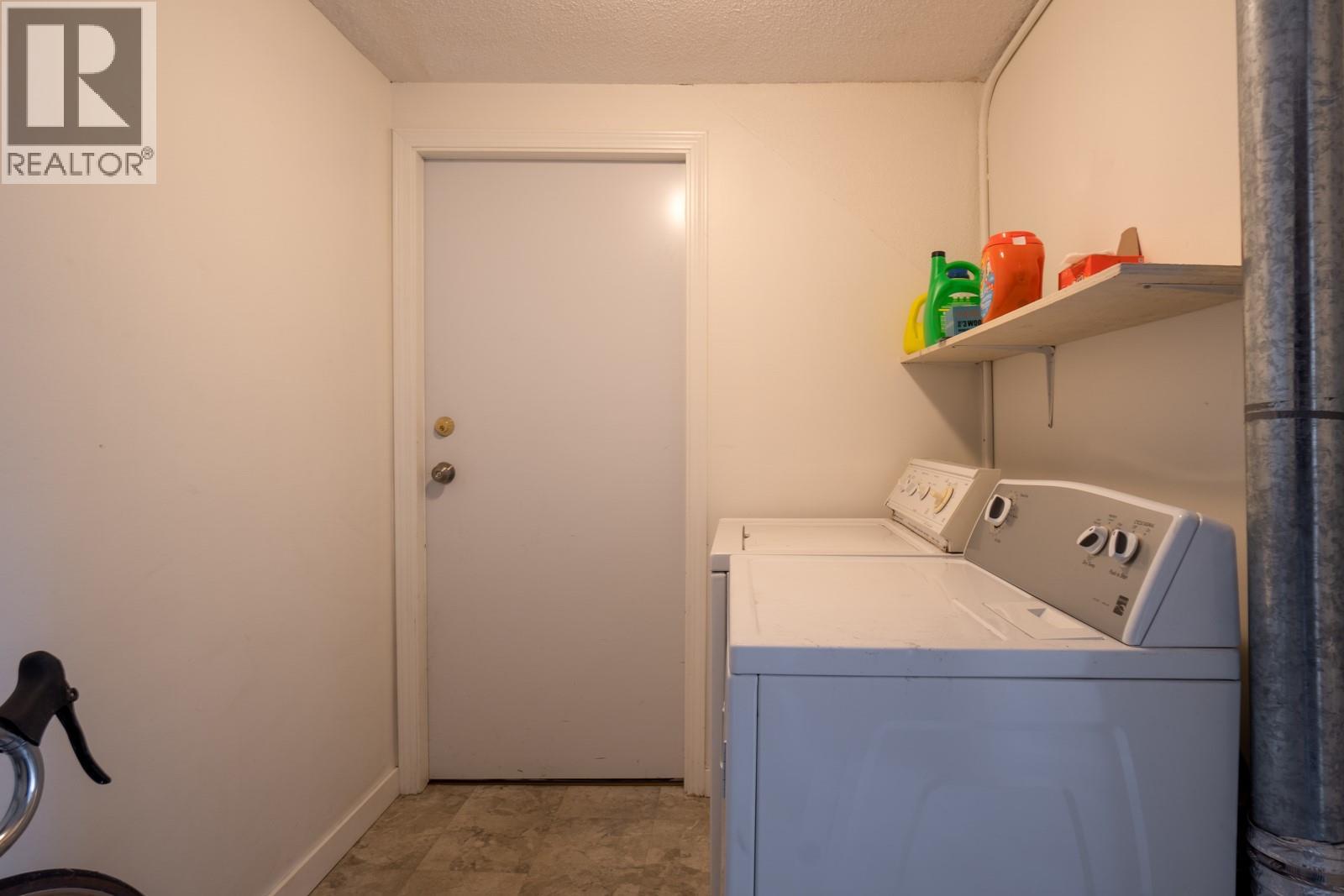 927 Fuller Avenue, Kelowna, British Columbia  V1Y 6X5 - Photo 12 - 10378228