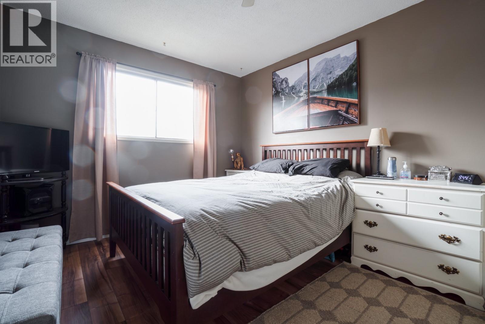 927 Fuller Avenue, Kelowna, British Columbia  V1Y 6X5 - Photo 8 - 10378228