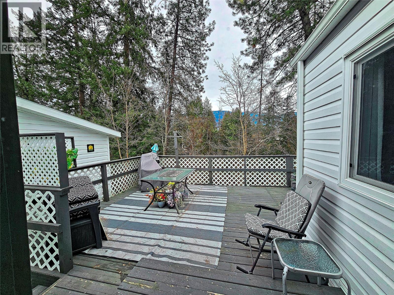1601 Columbia Avenue Unit# 9, Castlegar, British Columbia  V1N 1J1 - Photo 26 - 10378145