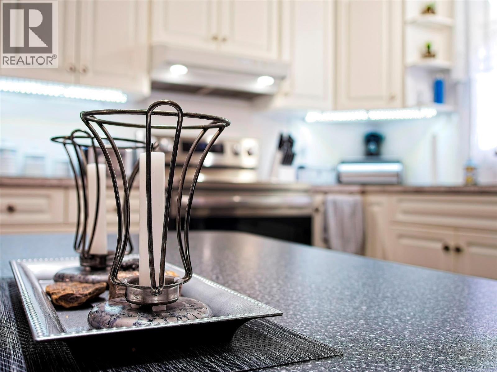 1601 Columbia Avenue Unit# 9, Castlegar, British Columbia  V1N 1J1 - Photo 8 - 10378145