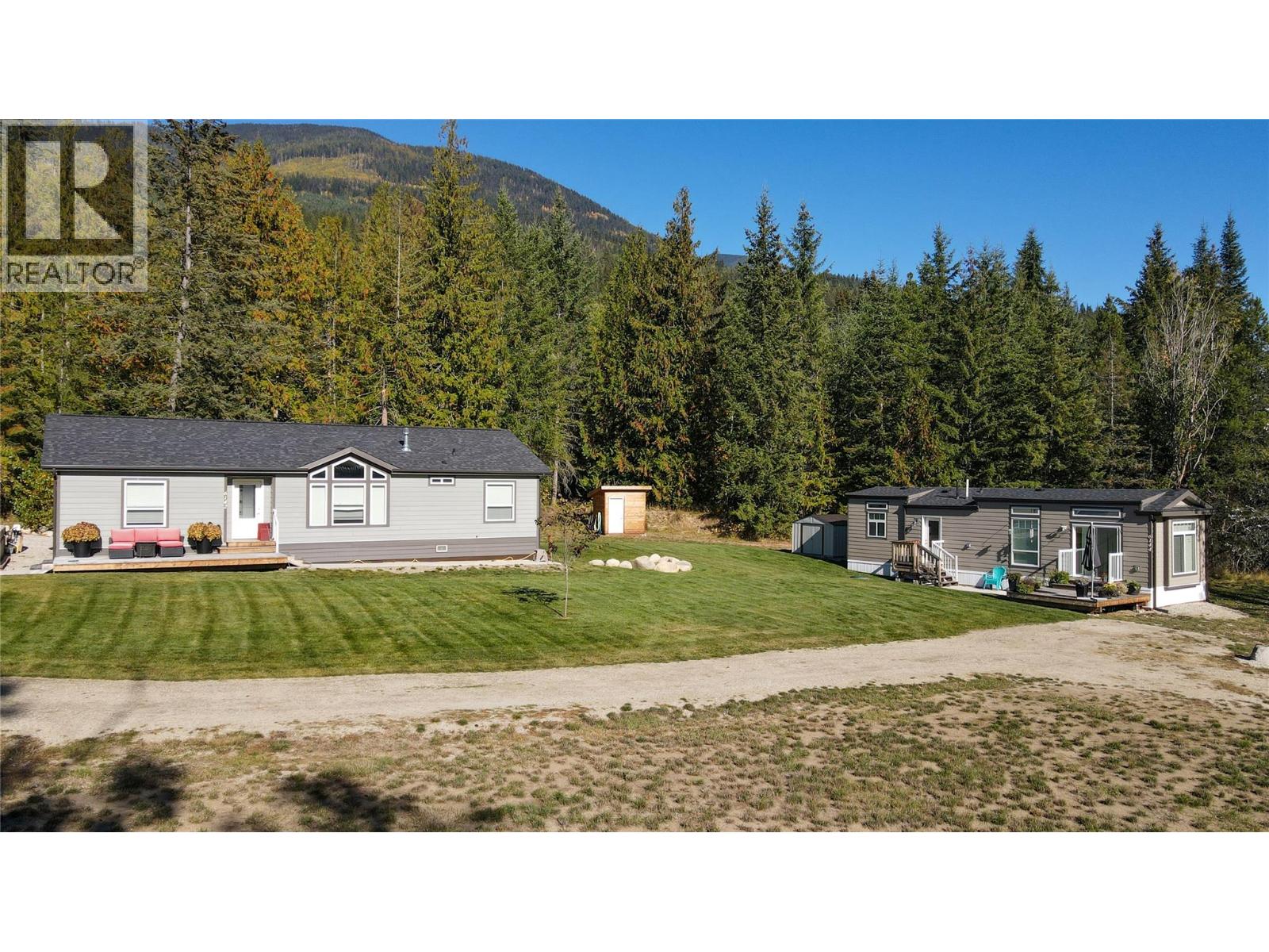 6142 Highway 3a Highway, Nelson, British Columbia  V1L 6P5 - Photo 24 - 10378126