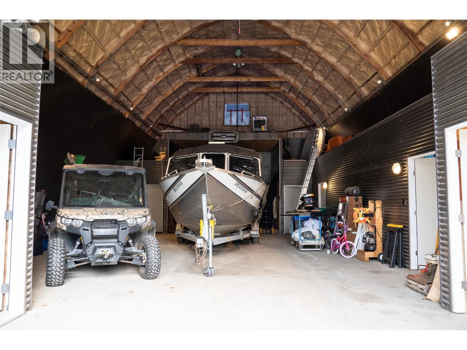 6142 Highway 3a Highway, Nelson, British Columbia  V1L 6P5 - Photo 31 - 10378126