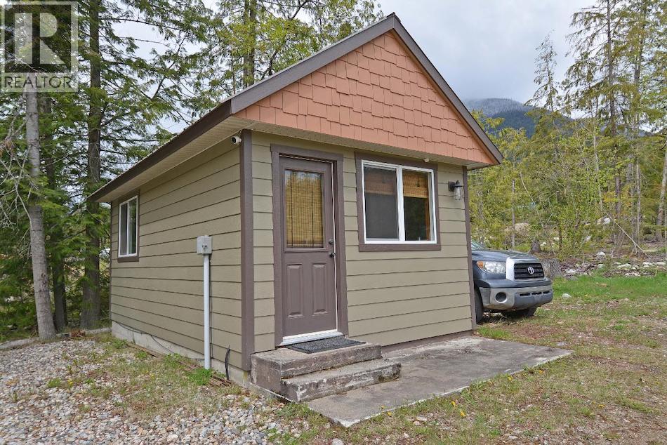 6142 Highway 3a Highway, Nelson, British Columbia  V1L 6P5 - Photo 43 - 10378126
