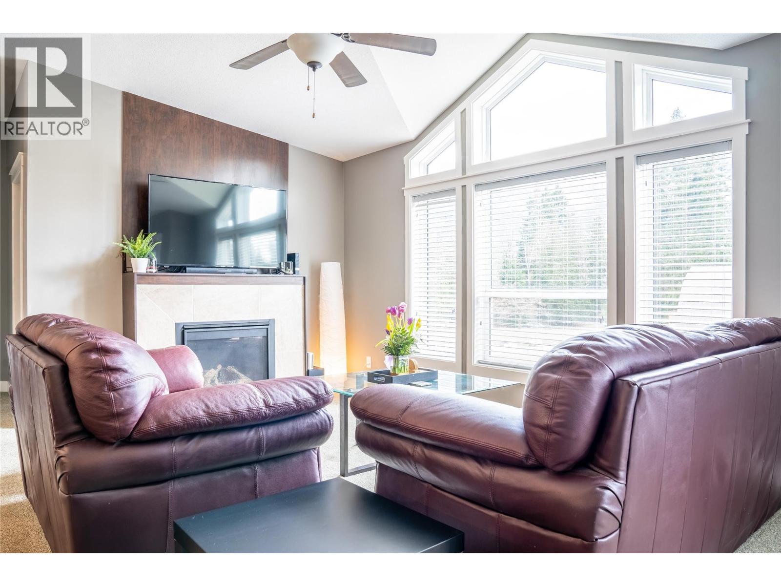 6142 Highway 3a Highway, Nelson, British Columbia  V1L 6P5 - Photo 8 - 10378126