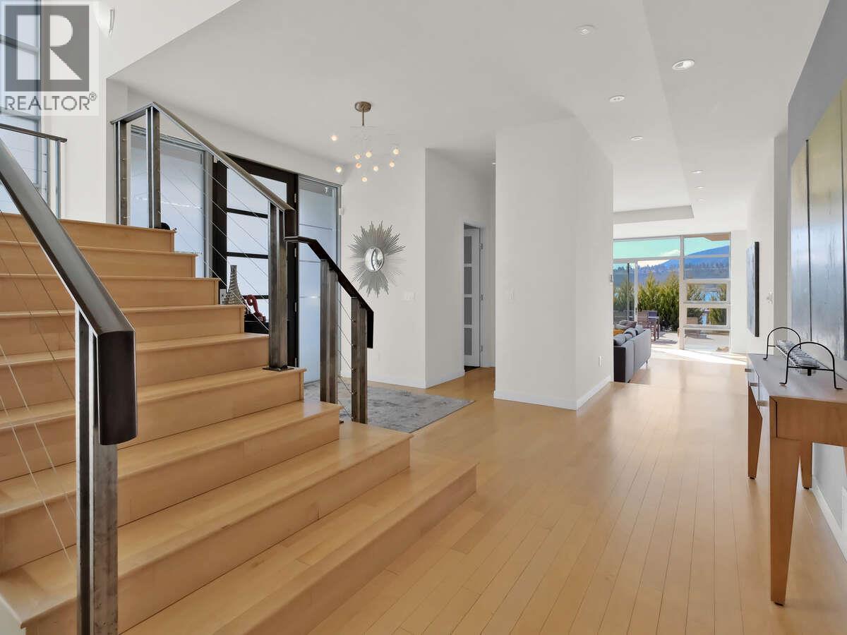 2096 Abbott Street, Kelowna, British Columbia  V1Y 1C6 - Photo 17 - 10378452