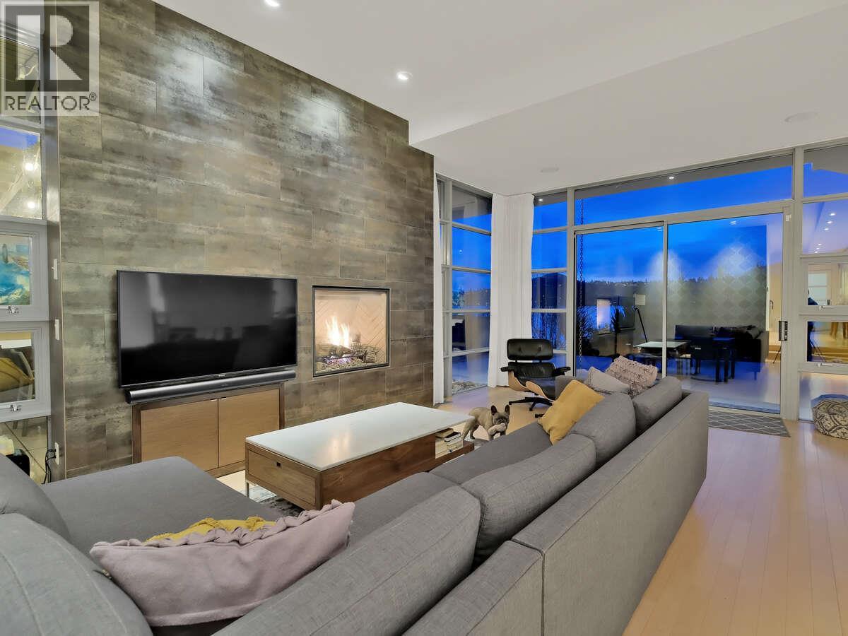 2096 Abbott Street, Kelowna, British Columbia  V1Y 1C6 - Photo 18 - 10378452