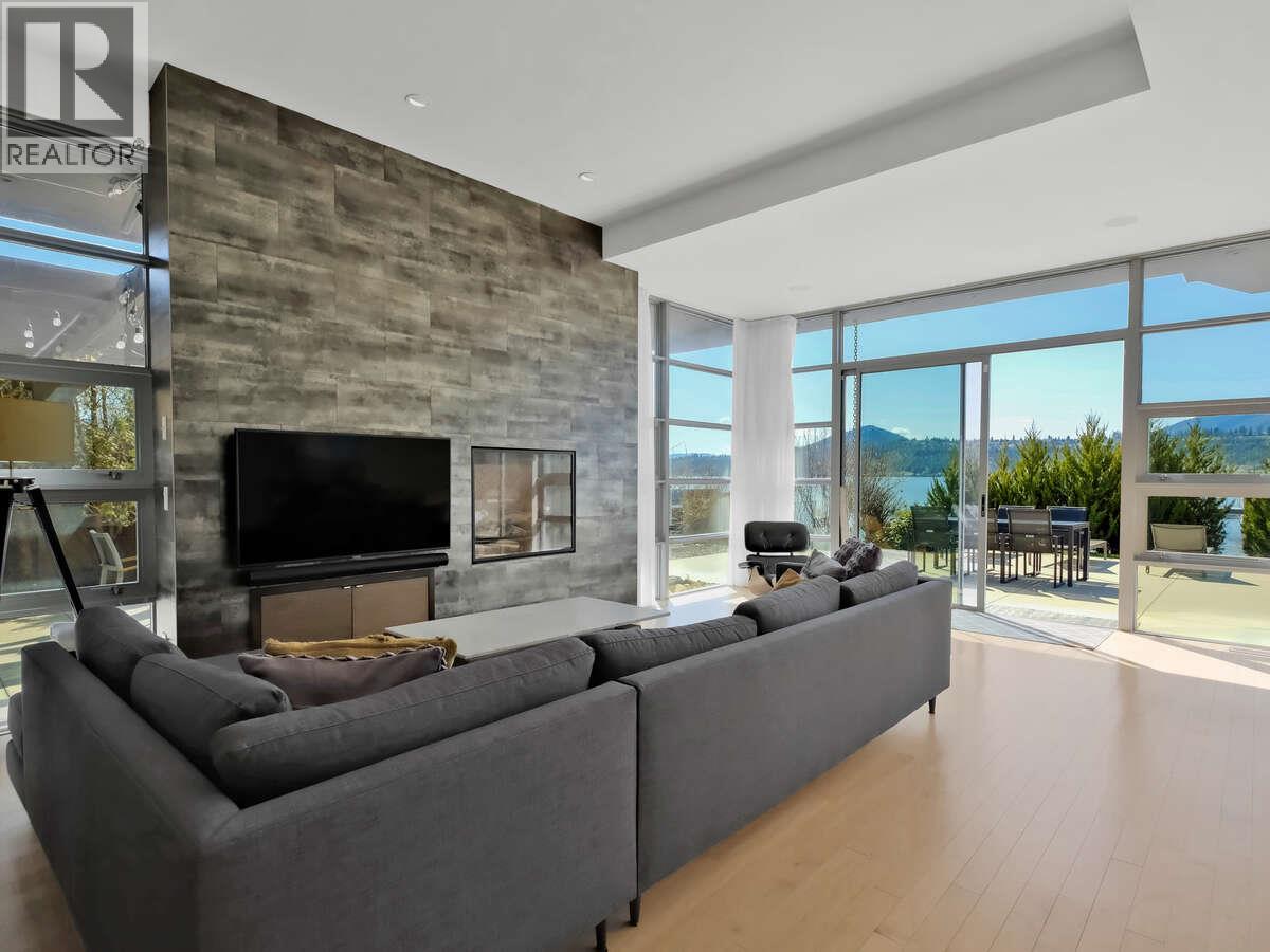 2096 Abbott Street, Kelowna, British Columbia  V1Y 1C6 - Photo 19 - 10378452