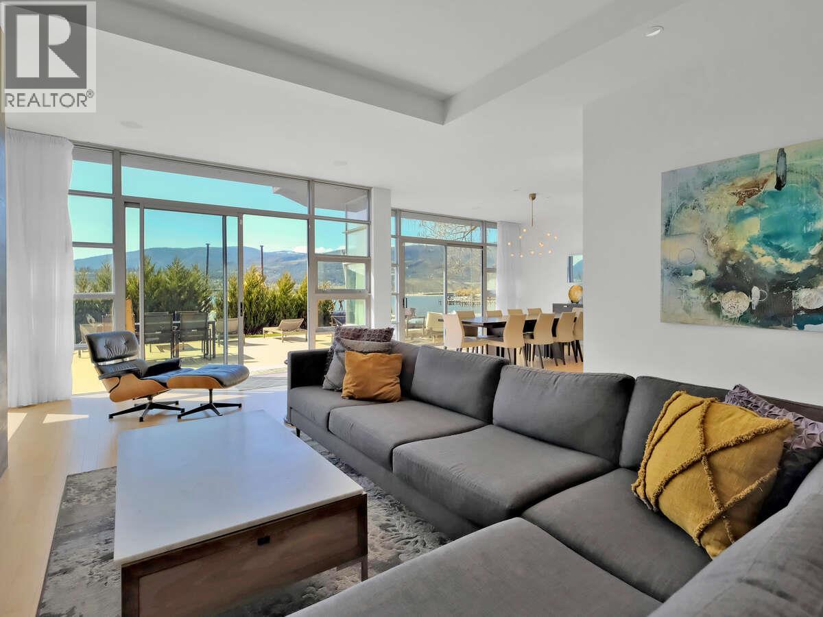 2096 Abbott Street, Kelowna, British Columbia  V1Y 1C6 - Photo 20 - 10378452