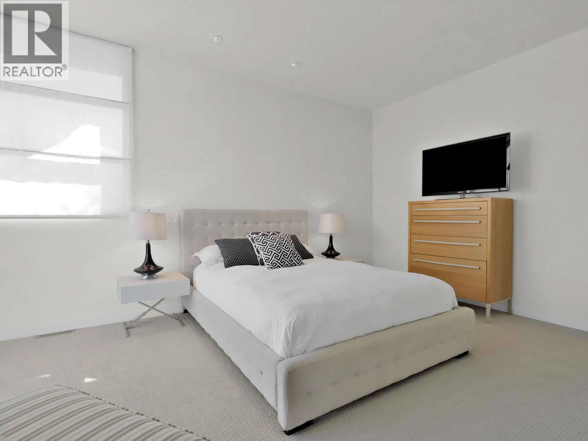 2096 Abbott Street, Kelowna, British Columbia  V1Y 1C6 - Photo 49 - 10378452