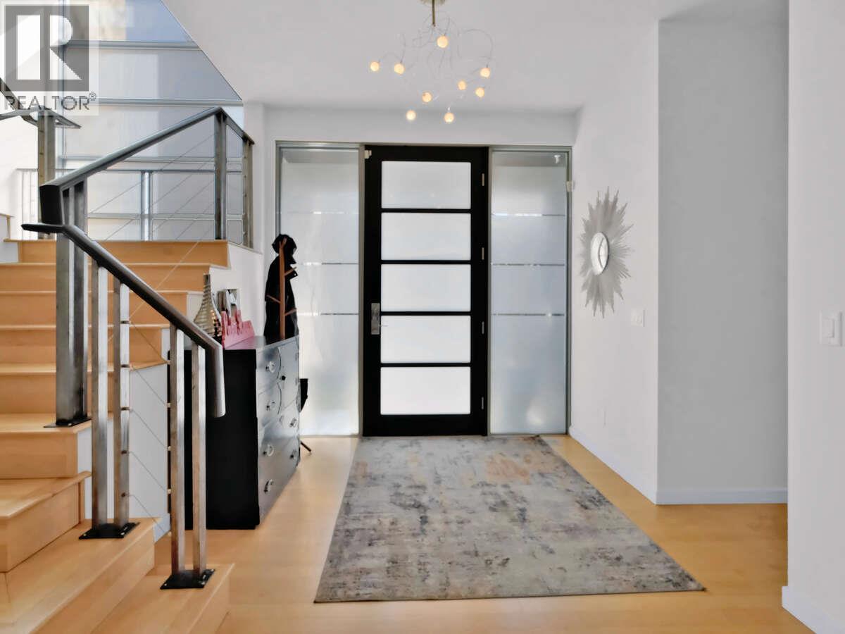 2096 Abbott Street, Kelowna, British Columbia  V1Y 1C6 - Photo 50 - 10378452