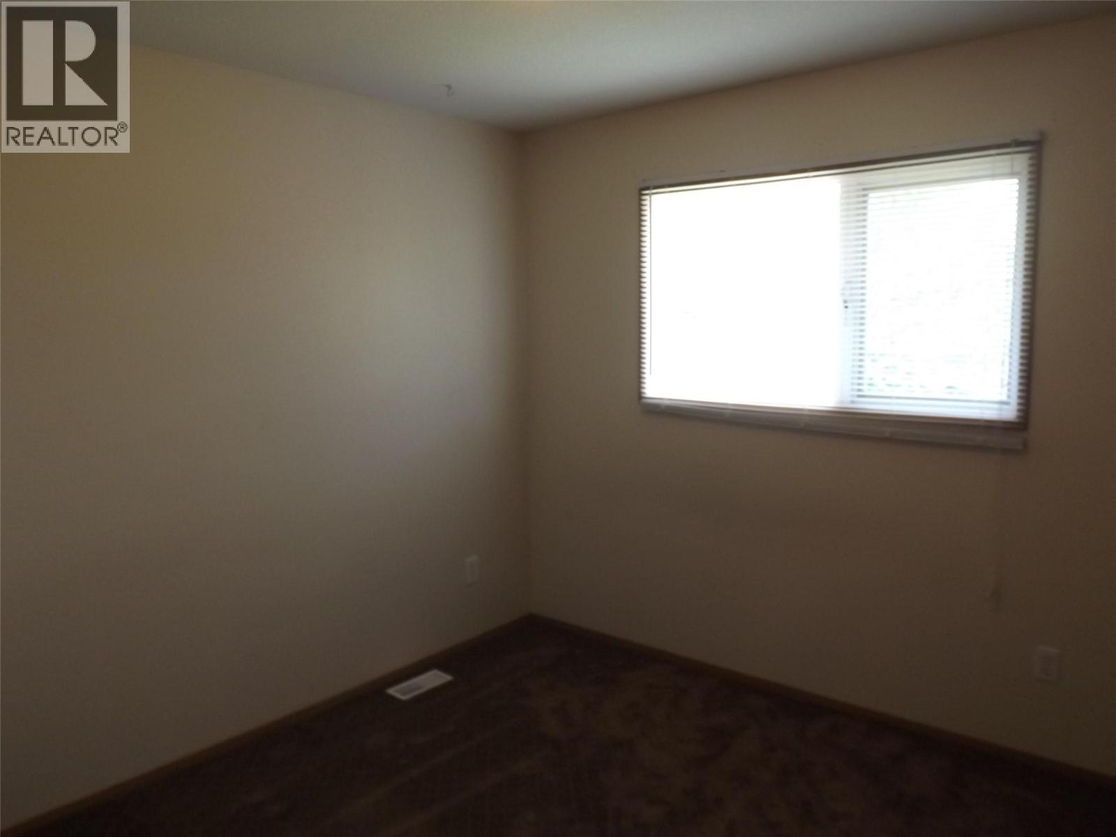 2051 Gladstone Drive, Kamloops, British Columbia  V2E 2B9 - Photo 23 - 10378292