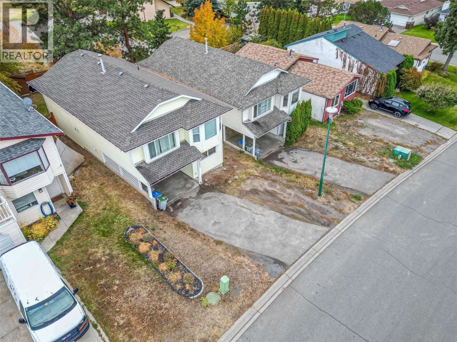 2051 Gladstone Drive, Kamloops, British Columbia  V2E 2B9 - Photo 35 - 10378292