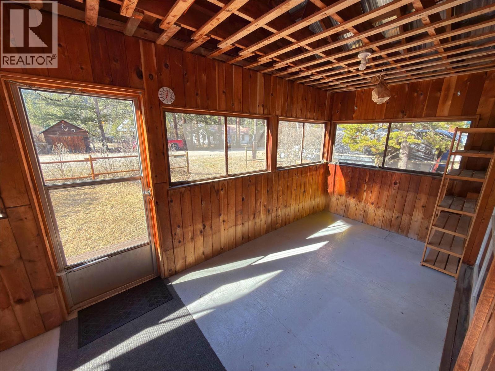 2649 Otter Avenue, Tulameen, British Columbia  V0X 1W0 - Photo 29 - 10378431