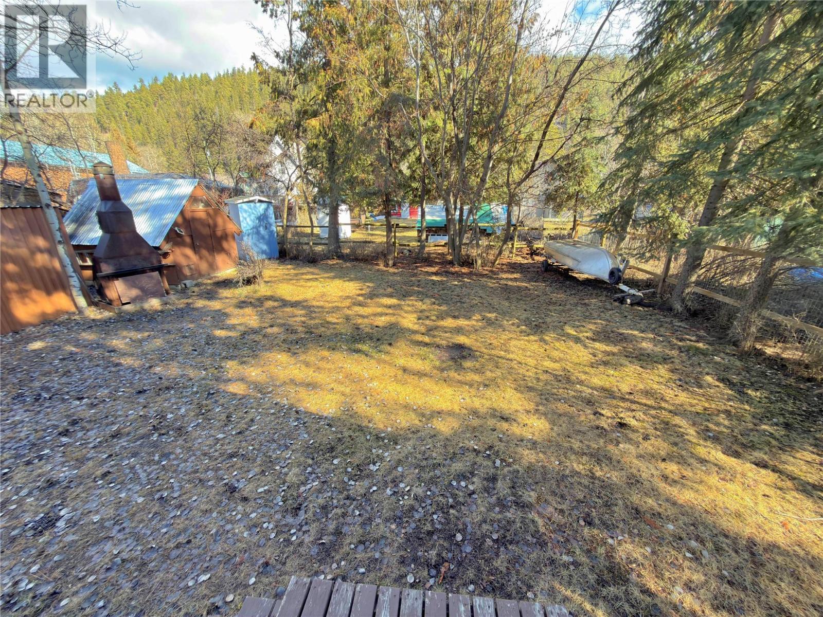 2649 Otter Avenue, Tulameen, British Columbia  V0X 1W0 - Photo 30 - 10378431