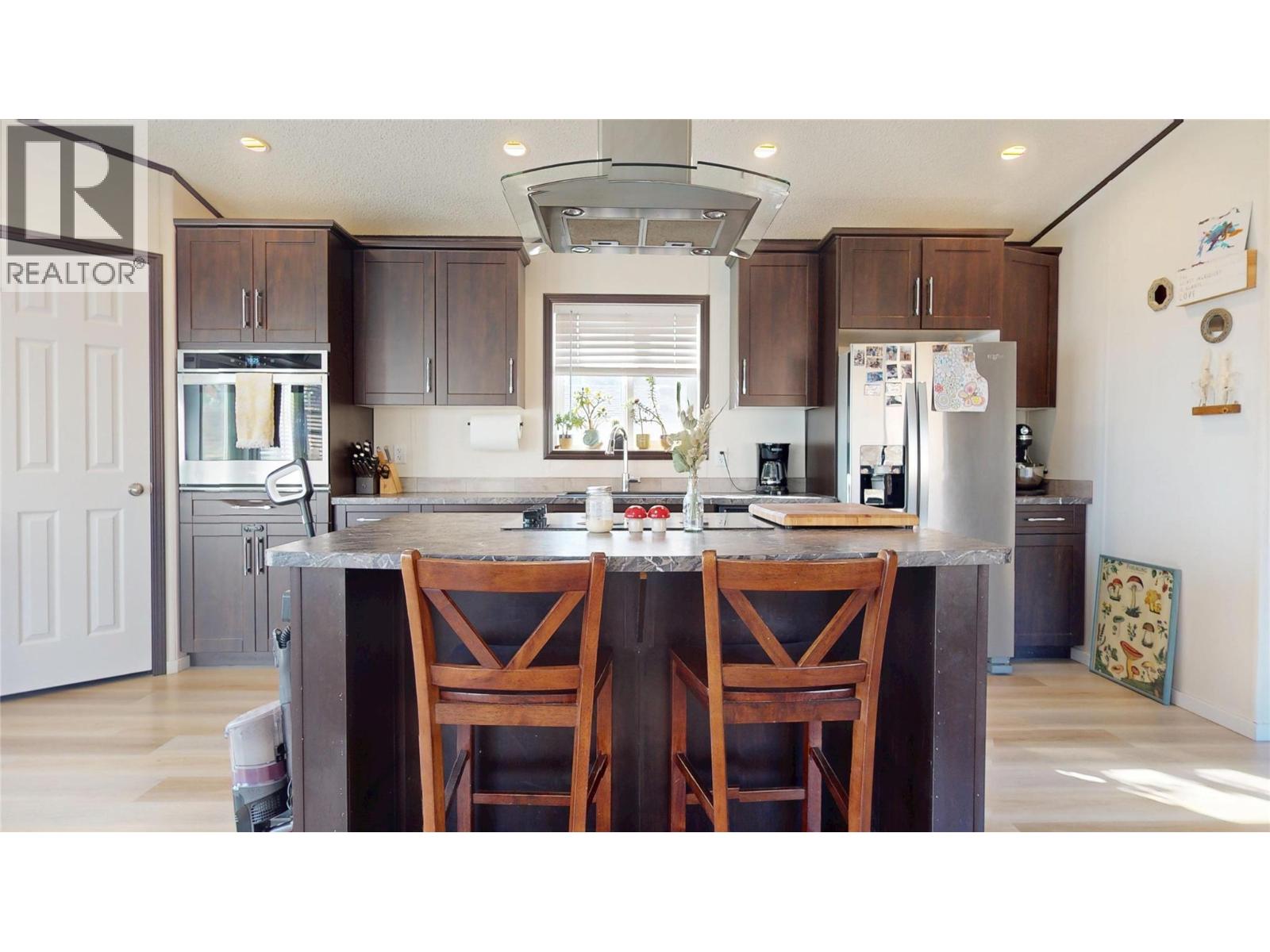 505 Steepleview Point Nw, Cranbrook, British Columbia  V1C 5L3 - Photo 12 - 10378401