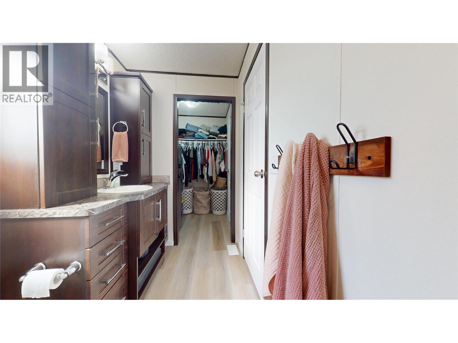 505 Steepleview Point Nw, Cranbrook, British Columbia  V1C 5L3 - Photo 30 - 10378401