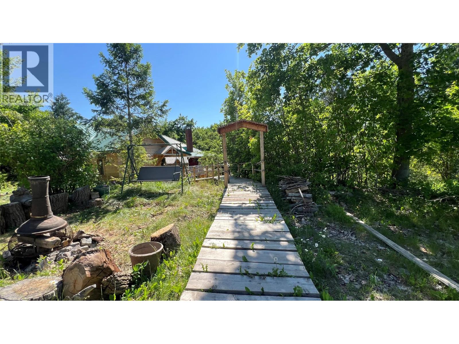 617 Payne Street, Creston, British Columbia  V0B 1G6 - Photo 10 - 10378335