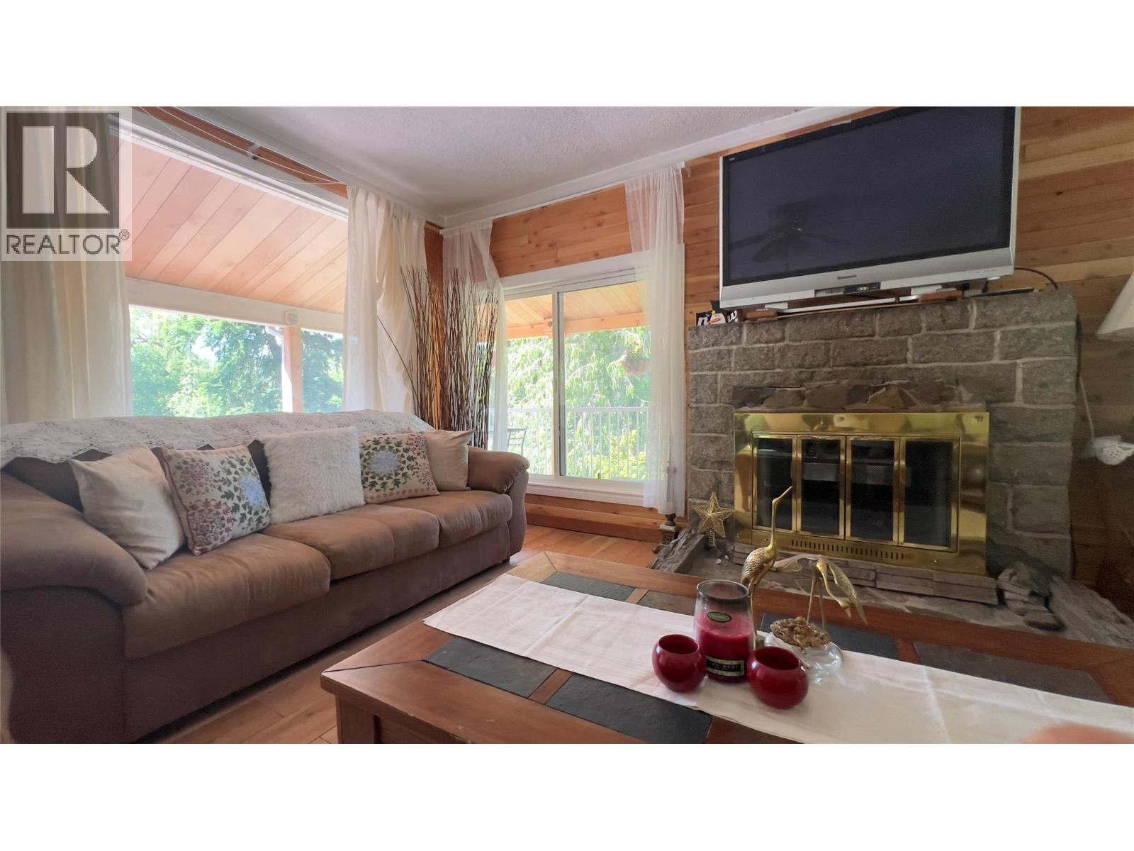 617 Payne Street, Creston, British Columbia  V0B 1G6 - Photo 31 - 10378335