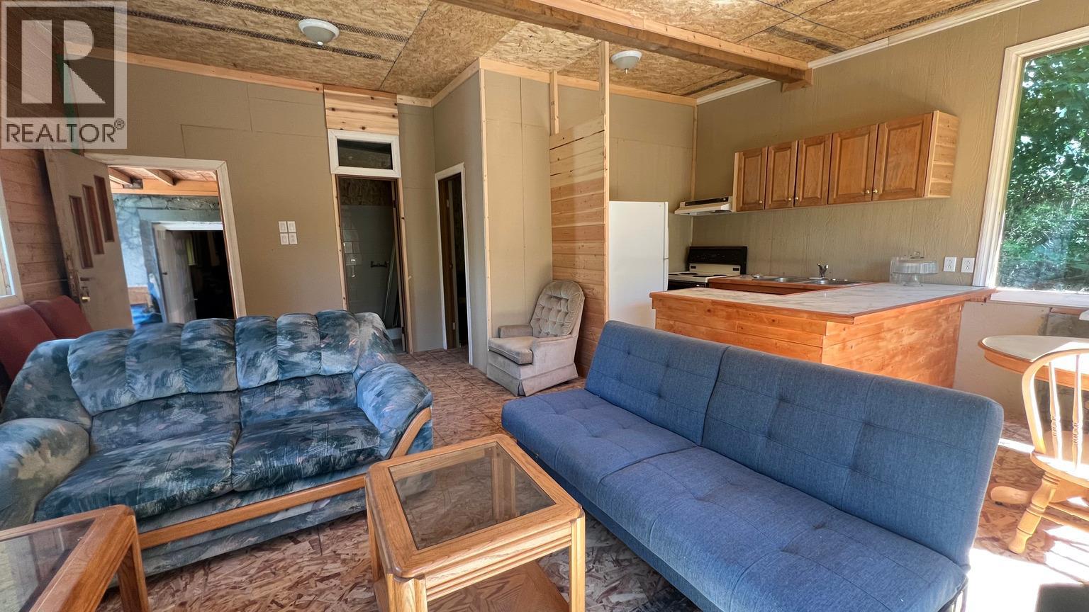 617 Payne Street, Creston, British Columbia  V0B 1G6 - Photo 38 - 10378335