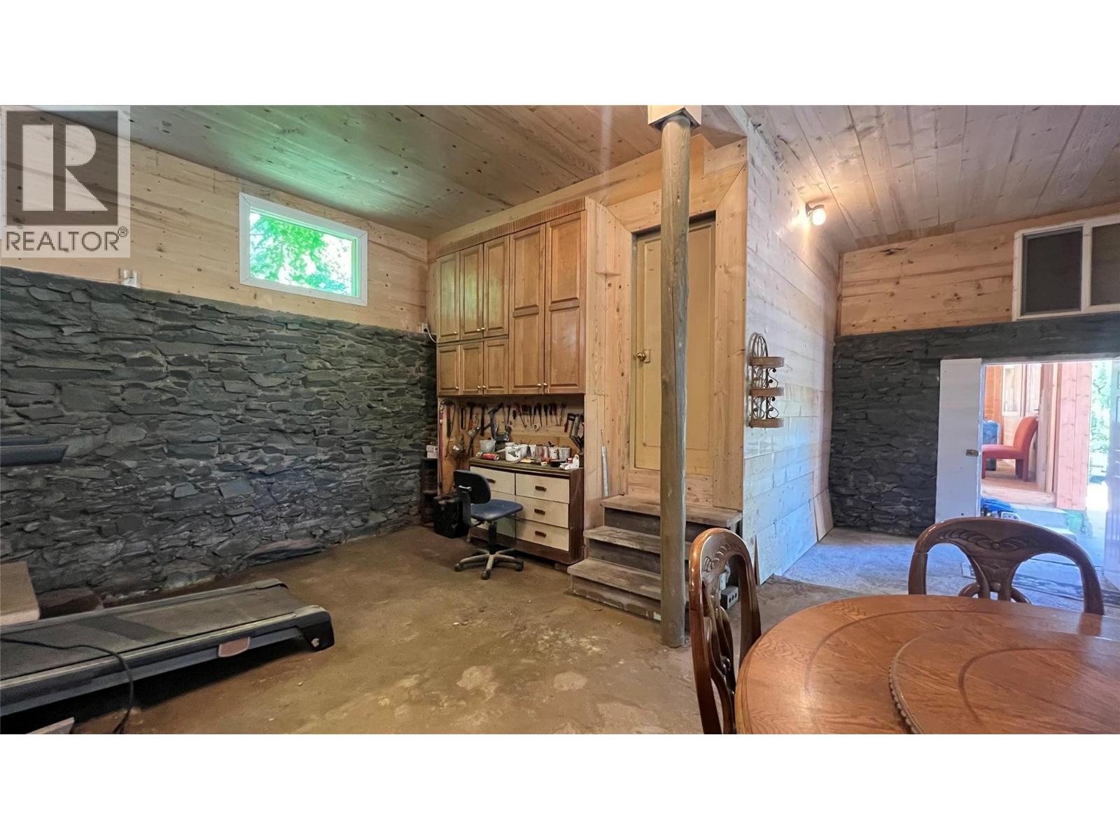 617 Payne Street, Creston, British Columbia  V0B 1G6 - Photo 41 - 10378335