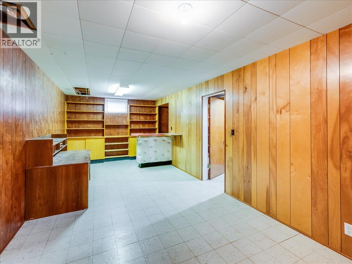 3775 Dogwood Drive, Trail, British Columbia  V1R 2V4 - Photo 22 - 10378286