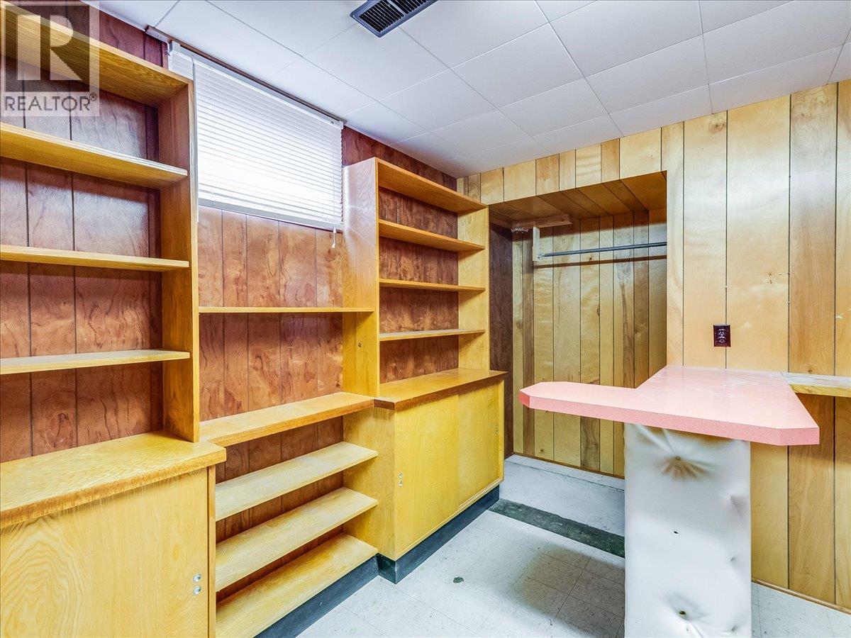 3775 Dogwood Drive, Trail, British Columbia  V1R 2V4 - Photo 24 - 10378286