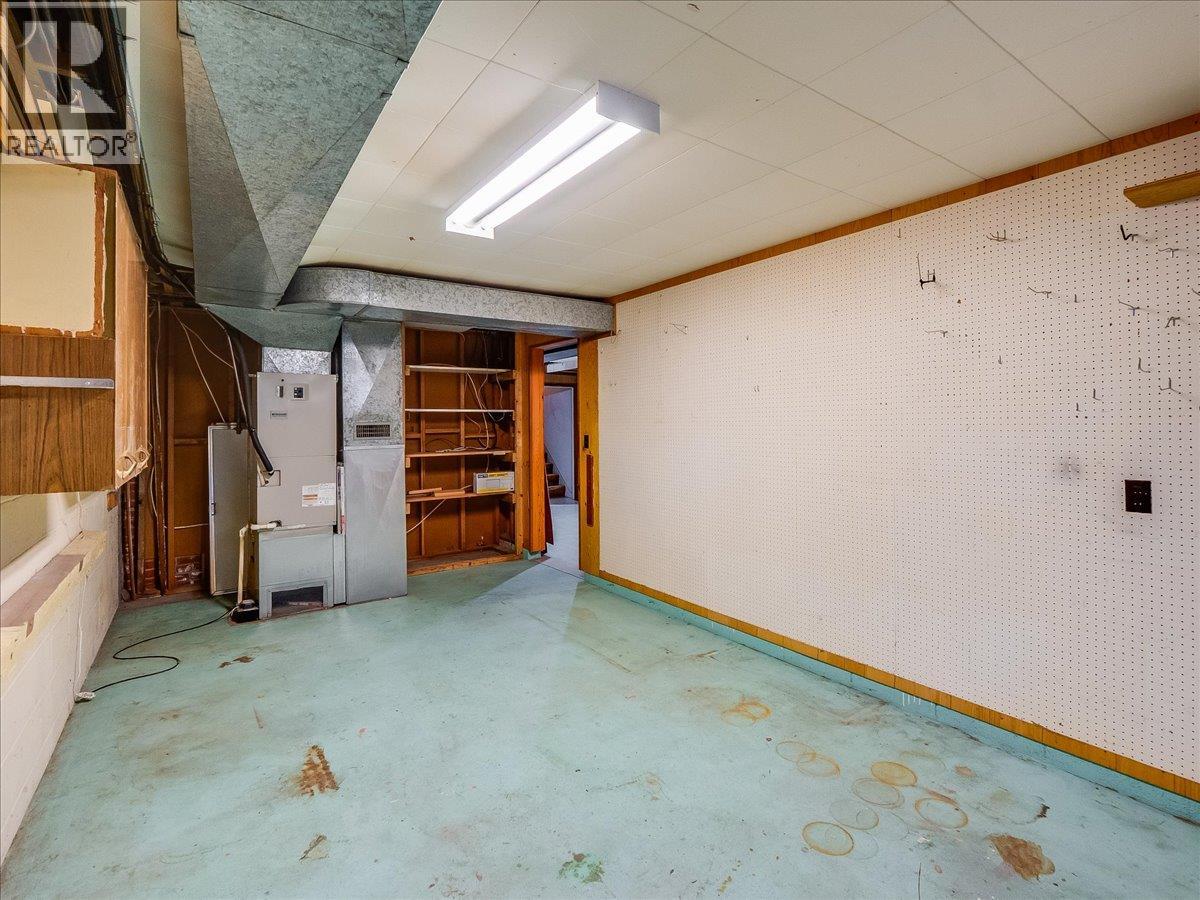 3775 Dogwood Drive, Trail, British Columbia  V1R 2V4 - Photo 27 - 10378286