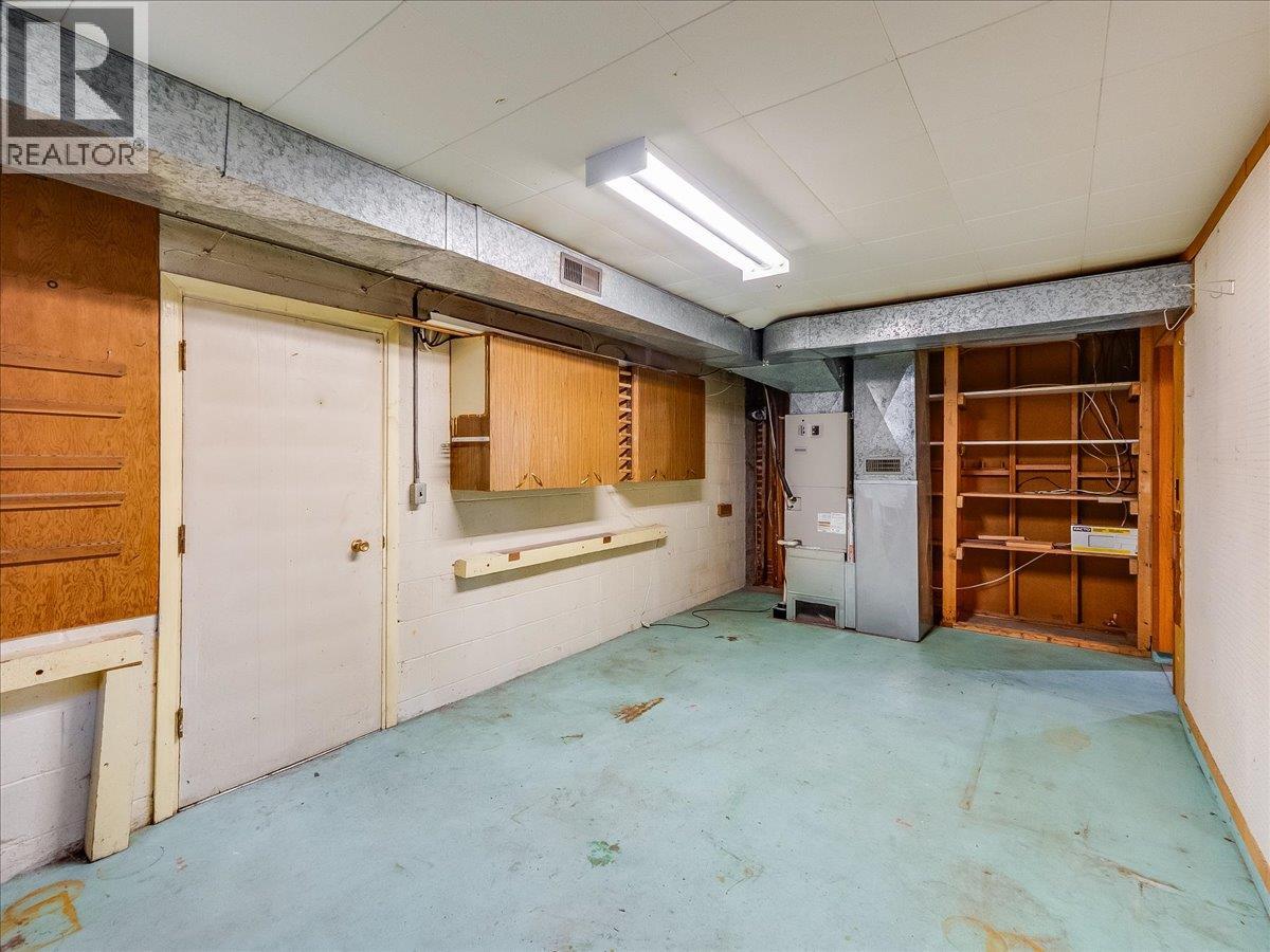 3775 Dogwood Drive, Trail, British Columbia  V1R 2V4 - Photo 29 - 10378286