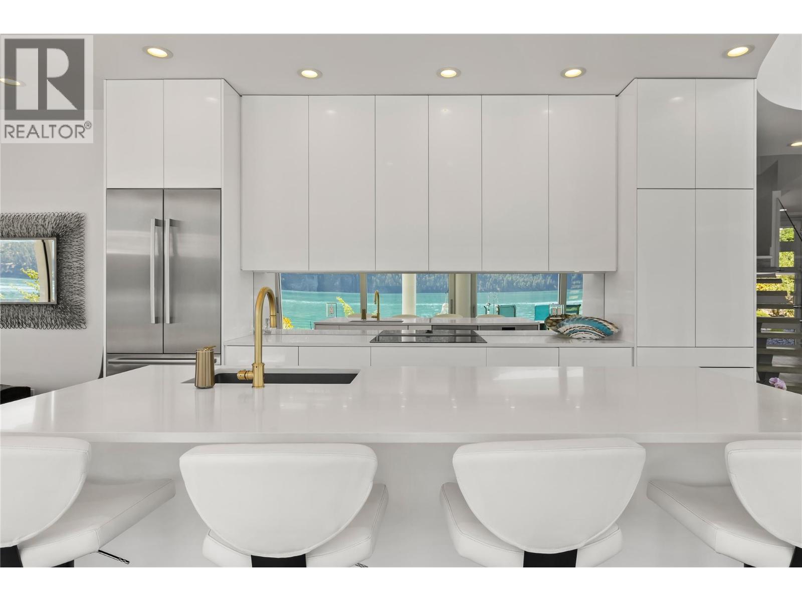 18451 Crystal Waters Road Unit# 8, Lake Country, British Columbia  V4V 2G2 - Photo 10 - 10378435