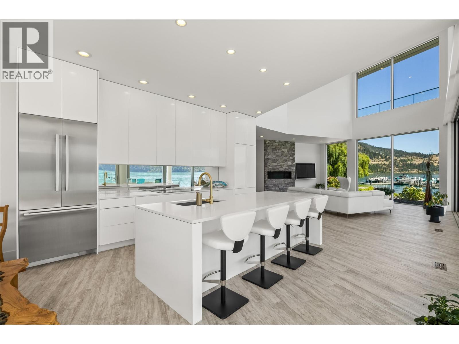 18451 Crystal Waters Road Unit# 8, Lake Country, British Columbia  V4V 2G2 - Photo 15 - 10378435