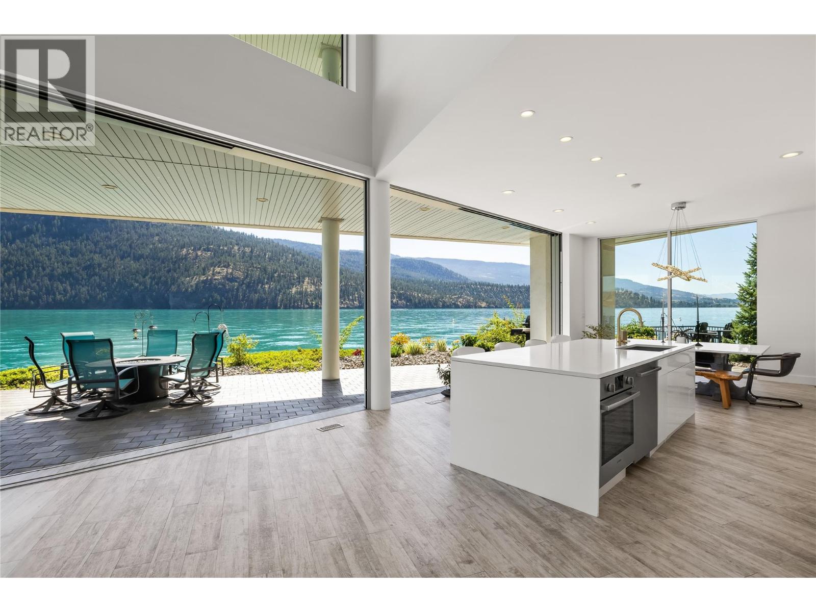 18451 Crystal Waters Road Unit# 8, Lake Country, British Columbia  V4V 2G2 - Photo 17 - 10378435