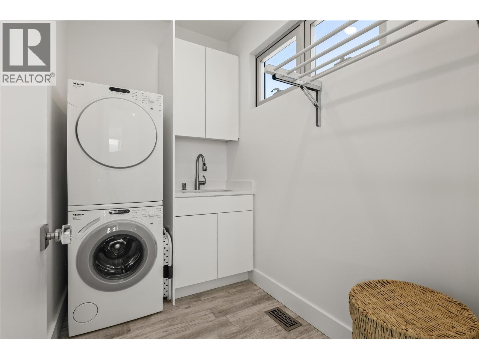 18451 Crystal Waters Road Unit# 8, Lake Country, British Columbia  V4V 2G2 - Photo 37 - 10378435