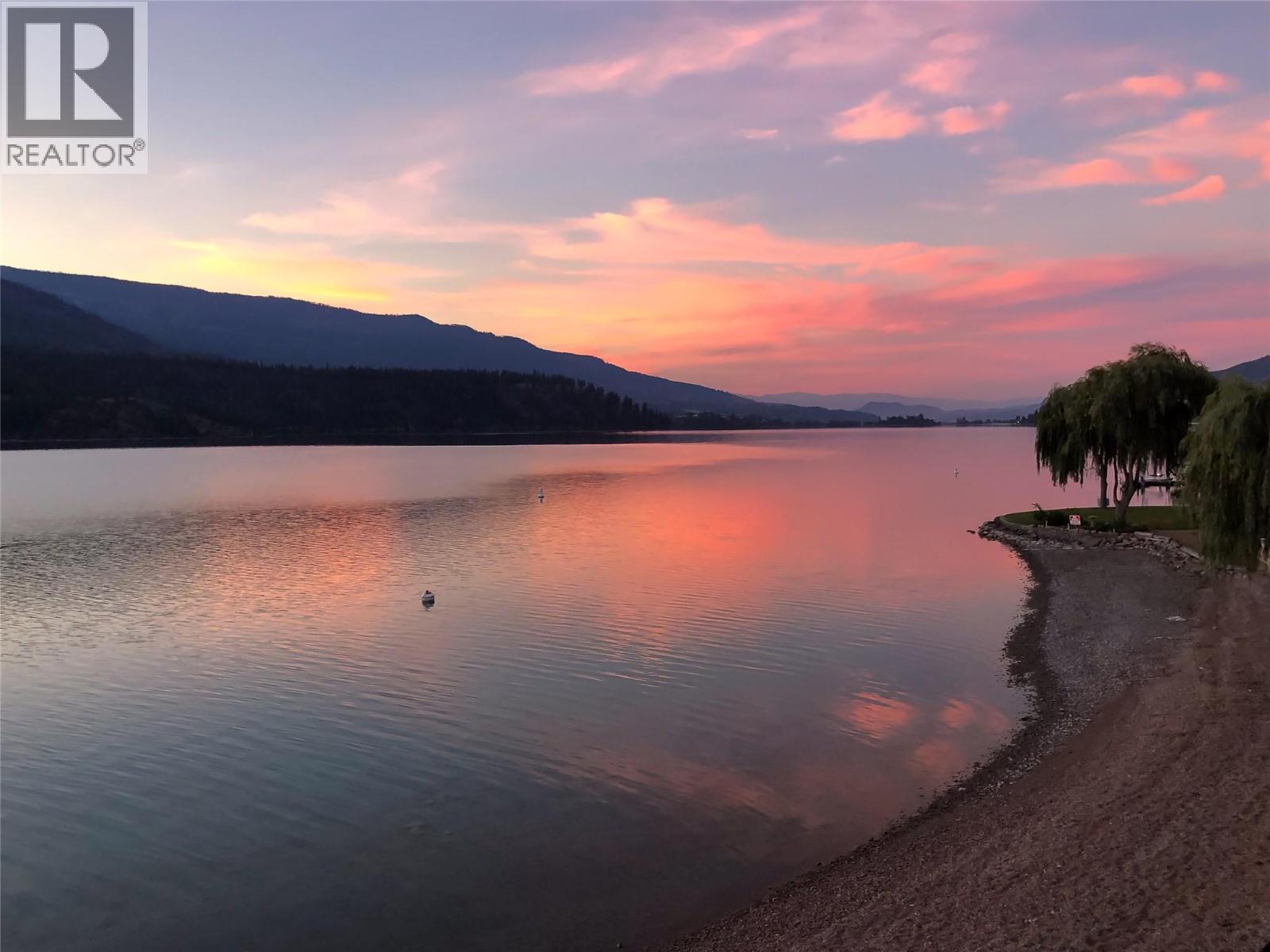 18451 Crystal Waters Road Unit# 8, Lake Country, British Columbia  V4V 2G2 - Photo 77 - 10378435