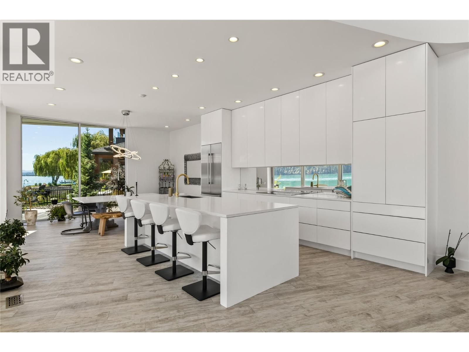 18451 Crystal Waters Road Unit# 8, Lake Country, British Columbia  V4V 2G2 - Photo 8 - 10378435