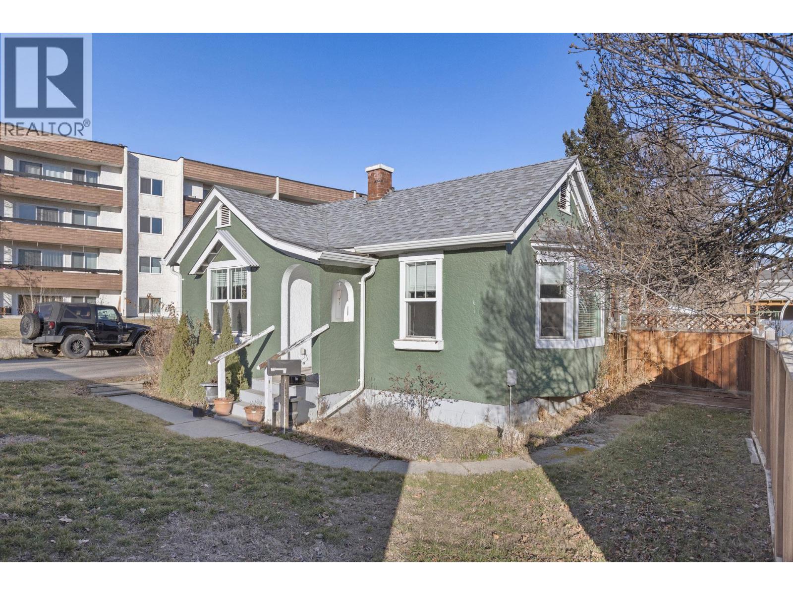 1981 Gordon Drive, Kelowna, British Columbia  V1Y 3J1 - Photo 3 - 10378468