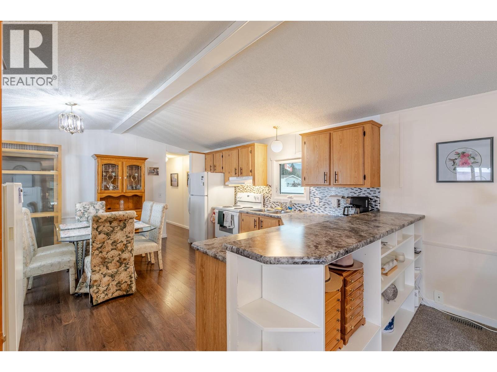 4505 Mclean Creek Road Unit# F31, Okanagan Falls, British Columbia  V0H 1R1 - Photo 2 - 10378449