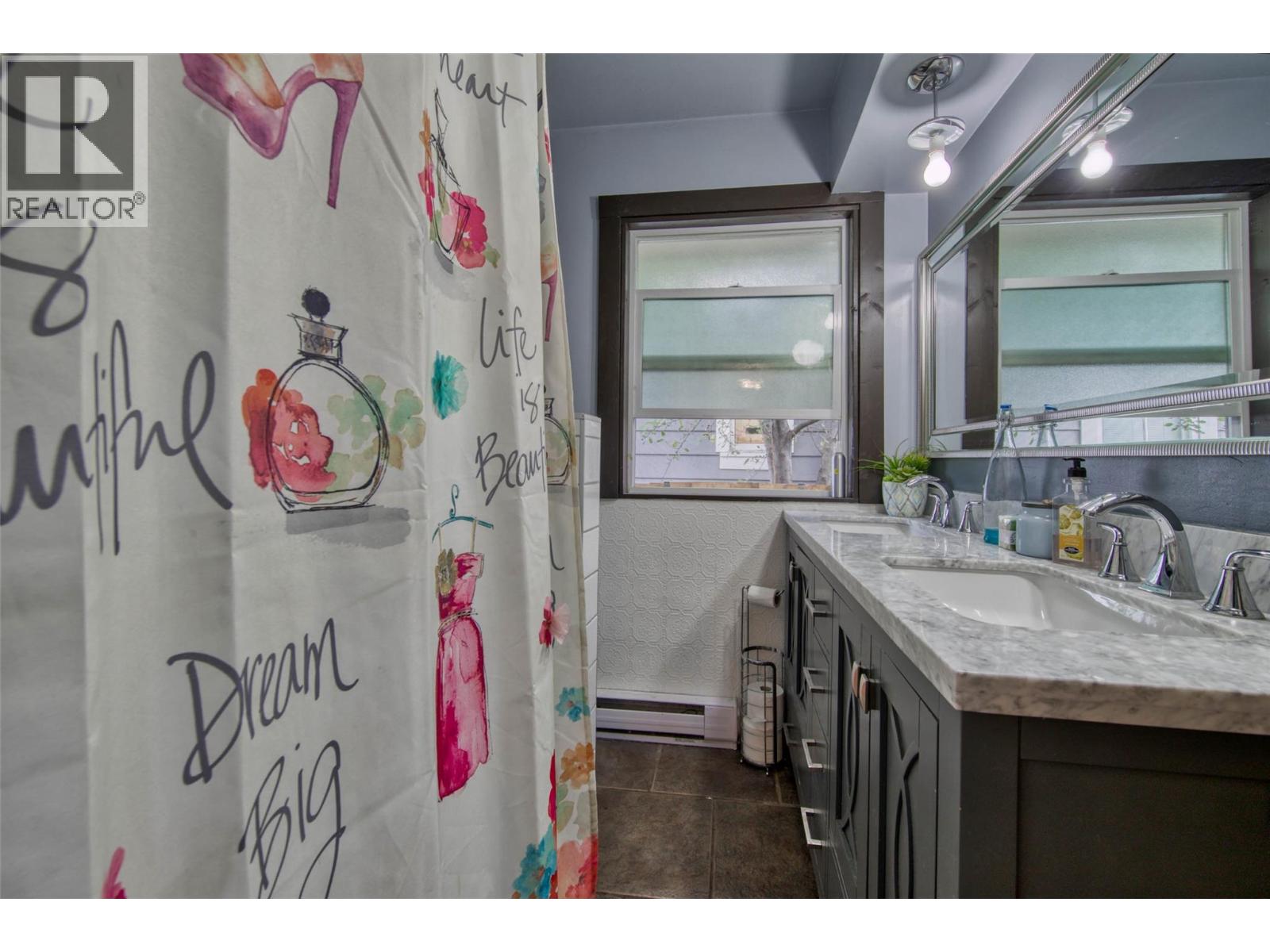 1006 Battle Street, Kamloops, British Columbia  V2C 2N3 - Photo 11 - 10378331