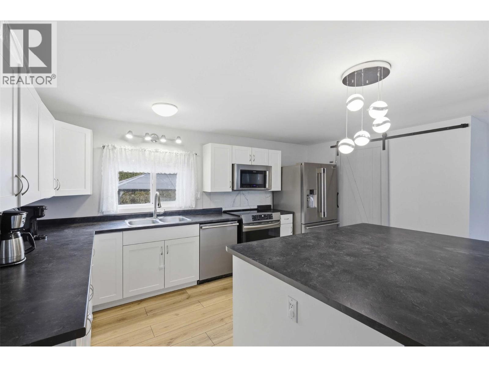 1328 Riverview Place, Pritchard, British Columbia  V0E 2P0 - Photo 7 - 10378313